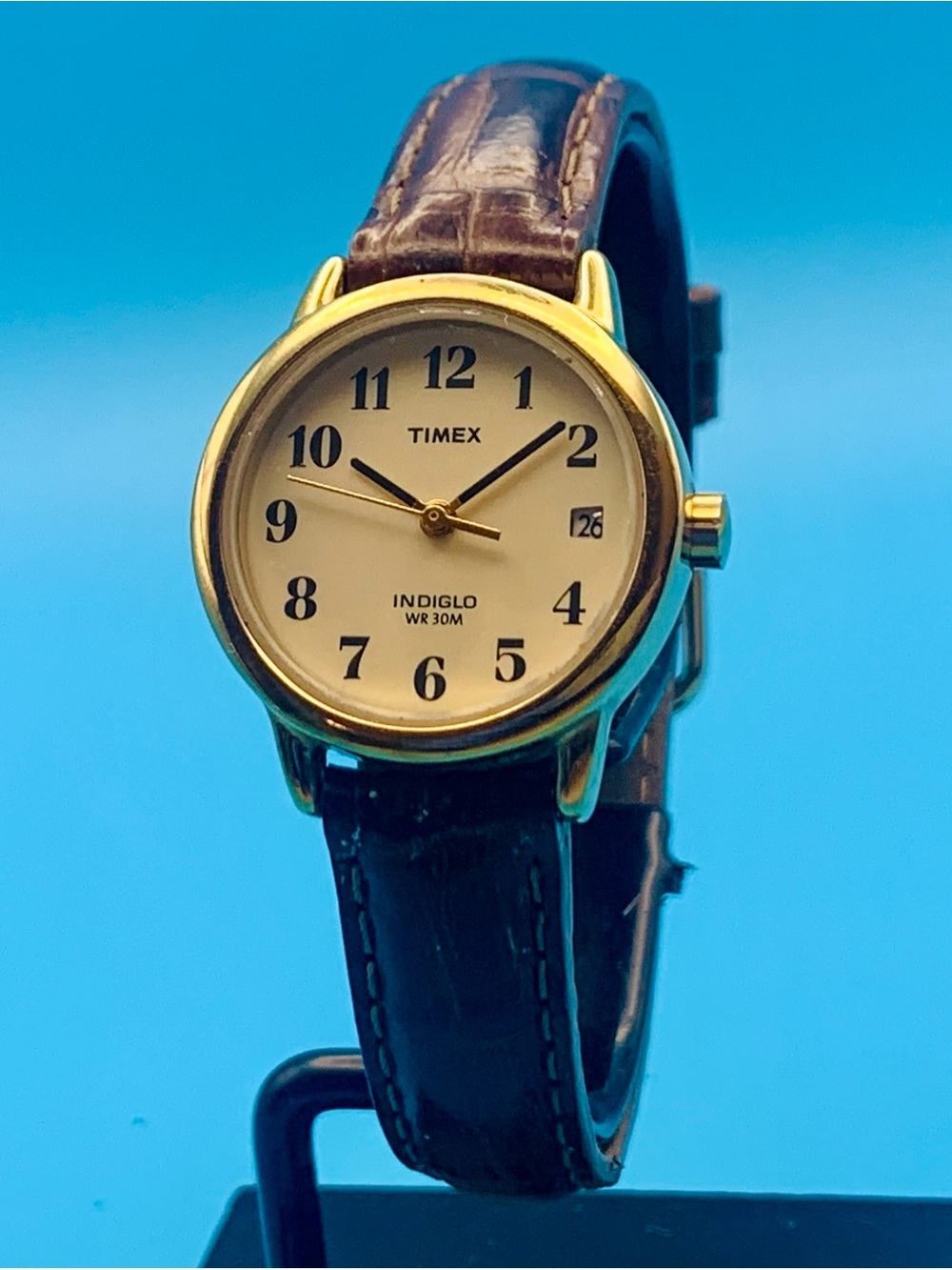 TIMEX Women’s 2018 Fashion Quartz Wristwatch Indiglo Date Display Works New Batt